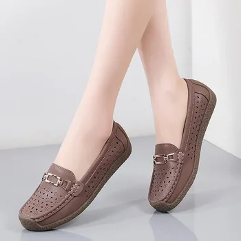 Спортивная коричневая тонкая обувь с мягкой подошвой, женская обувь на среднем каблуке большого размера из мягкой кожи, весенне-осенняя обувь для мам среднего возраста, маленькая