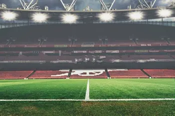Спорт Поле стадиона Футбол Футбольный светлый фон Высококачественная компьютерная печать настенных фонов