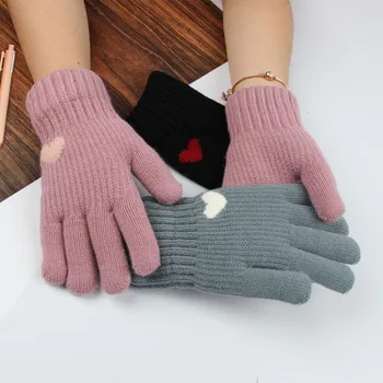 Зимние перчатки для мужчин, женщин, подростков, теплые вязаные перчатки с милым сердечком, Ветрозащитные теплые варежки, мягкие перчатки с полными пальцами, 2024 г.