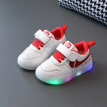 Спортивная обувь для мальчиков, детская обувь со светодиодной подсветкой, повседневная маленькая белая обувь для девочек, мягкая подошва, противоскользящая и светящаяся обувь