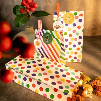 Бумажные пакеты на Хэллоуин, подарочные пакеты на Хэллоуин, Радужные бумажные пакеты для обмена конфетами на Хэллоуин, декоративный набор с наклейками Rainbow