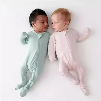 Детский комбинезон из бамбукового волокна, одежда для мальчиков и девочек, комбинезон на молнии для новорожденных, однотонная детская одежда с длинными рукавами 0-24 м